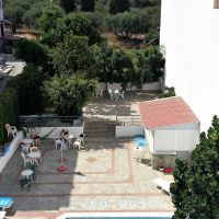 iro hotel