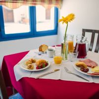 iliana apartments & hotel