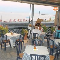 loutrouvia hotel