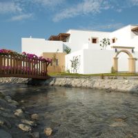 lindian village hotel