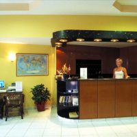 louvre hotel