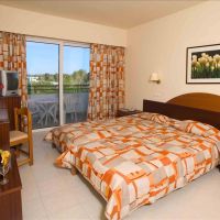 marathon hotel