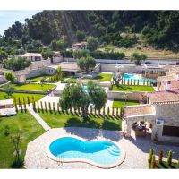 nefeli villas & suites