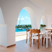 minos beach art hotel