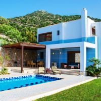 okeanides luxury villas