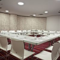 novus city hotel