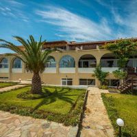 pavlina beach hotel