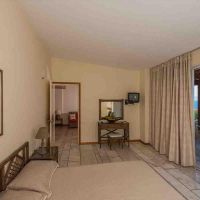 pavlina beach hotel