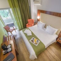 polis grand hotel