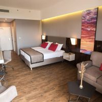 ramada plaza thraki
