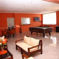triton garden hotel