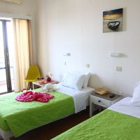 triton garden hotel