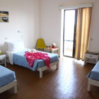 triton garden hotel