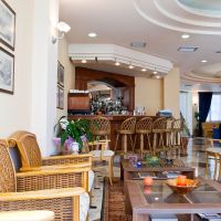 tolon holidays hotel