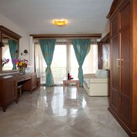 toroni blue sea hotel