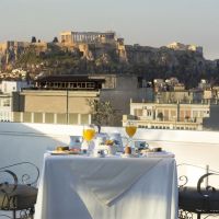 titania hotel