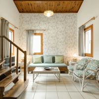 trikorfo beach maisonettes