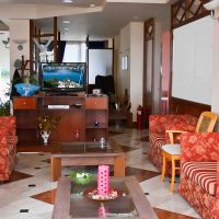tolon holidays hotel