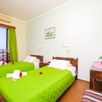 triton garden hotel