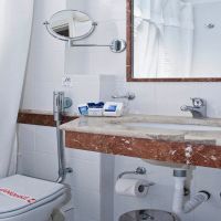 tolon holidays hotel