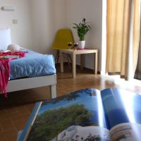 triton garden hotel