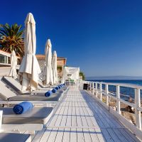 white suites resort