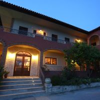 zeus hotel