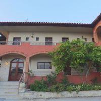 zeus hotel