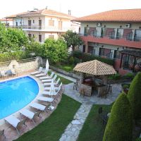 zeus hotel