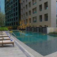 damac maison cour jardin