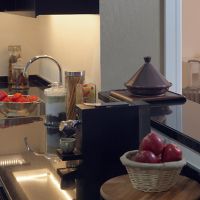damac maison cour jardin