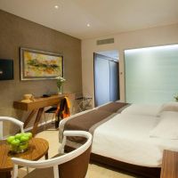 faros hotel 4 *