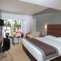 faros hotel 4 *