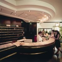 vis hotel