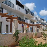 semiramis village hotel