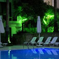 club heracles hotel