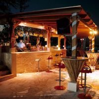 eri beach & village
