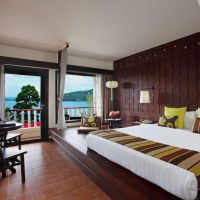 aquamarine resort & villa