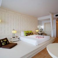 aquamarine resort & villa