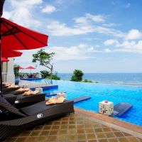 aquamarine resort & villa