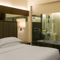 sheraton dubai mall of the emirates
