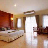 palmyra patong resort