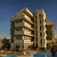 lavitas hotel side