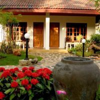 tropica bungalow hotel
