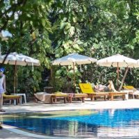 tropica bungalow hotel