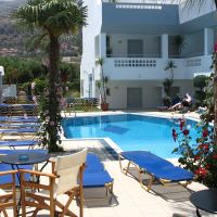 emerald hotel & apartments