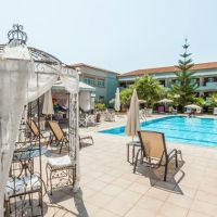 tresor sousouras (ex.hanioti palace) 4*