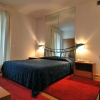 iniohos hotel