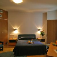 iniohos hotel