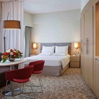 novotel suite dubai mall of the emirates